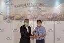 CASL receives trophy from AAHK for outstanding safety performance 